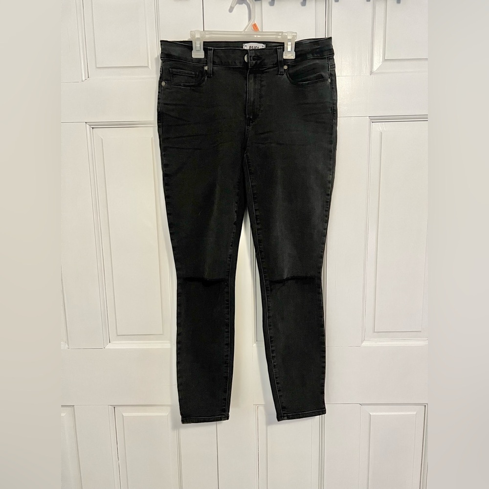 PAIGE Black Skinny Jeans Women’s Size 30 Mid Rise